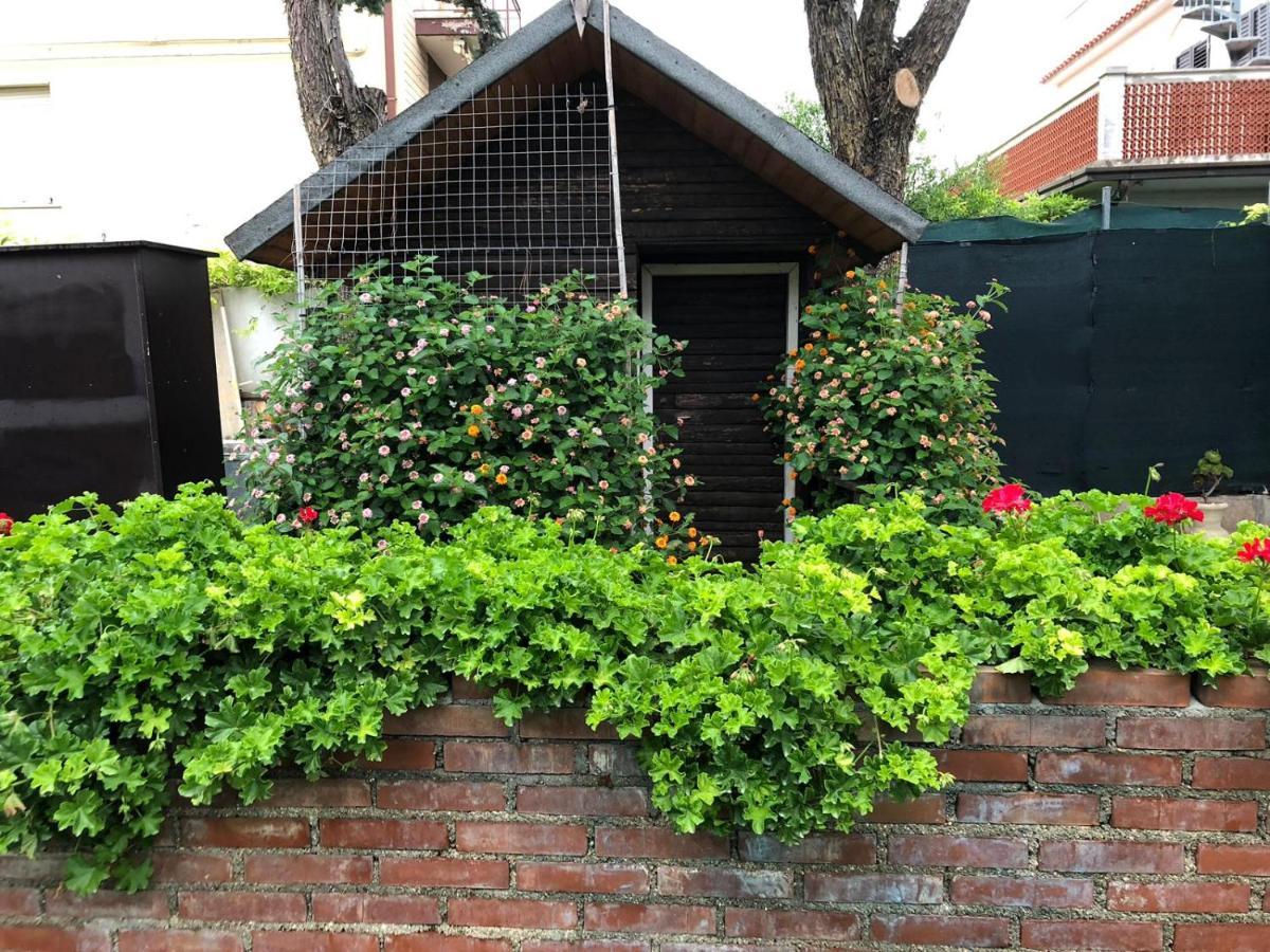 Villa Shell House, Casa con ampio giardino a 100m dal mare Marcelli Esterno foto